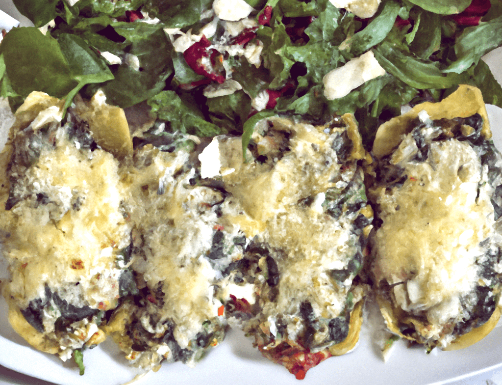 Week 13, Wednesday: Spinach and Ricotta Stuffed Shells with a Simple Salad